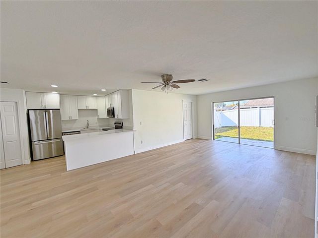 11036 GREENLINE WAY, Orlando, FL 32837