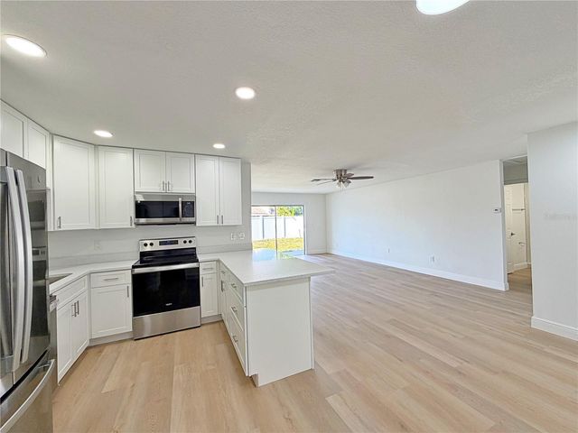 11036 GREENLINE WAY, Orlando, FL 32837