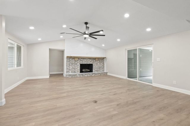 202 Laidback Way, Fort Pierce, FL 34945