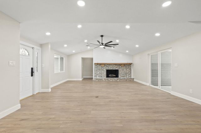 202 Laidback Way, Fort Pierce, FL 34945