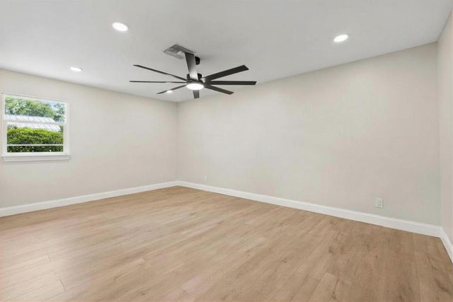 202 Laidback Way, Fort Pierce, FL 34945