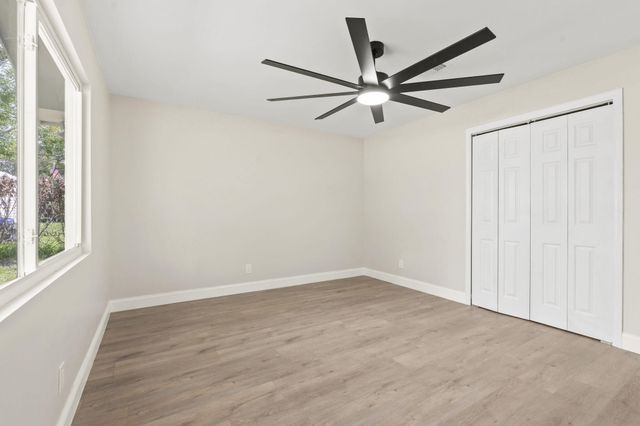 202 Laidback Way, Fort Pierce, FL 34945