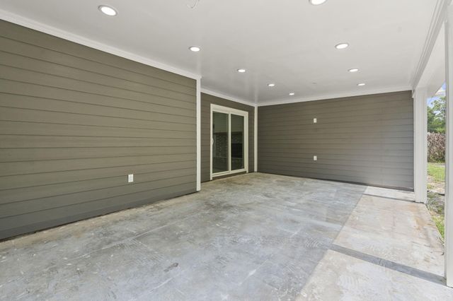 202 Laidback Way, Fort Pierce, FL 34945
