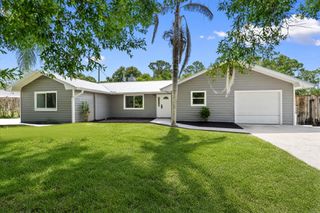 202 Laidback Way, Fort Pierce, FL 34945