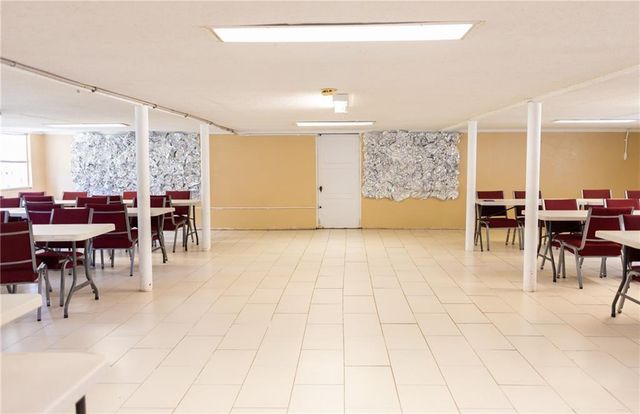 14145 Wintzell S Avenue, Bayou La Batre, AL 36509