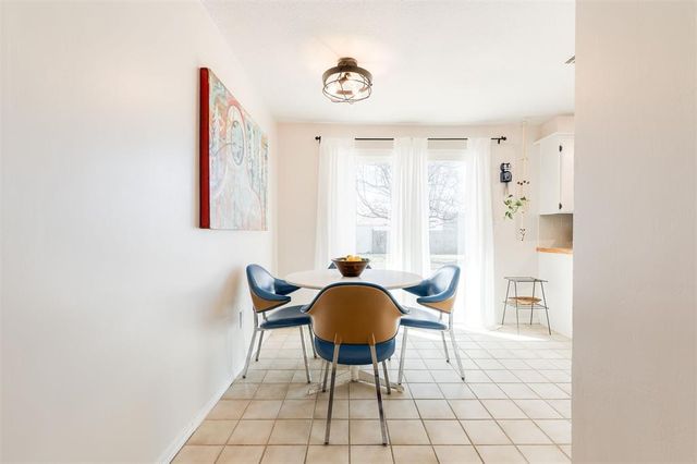 804 NW 16th Street, Moore, OK 73160