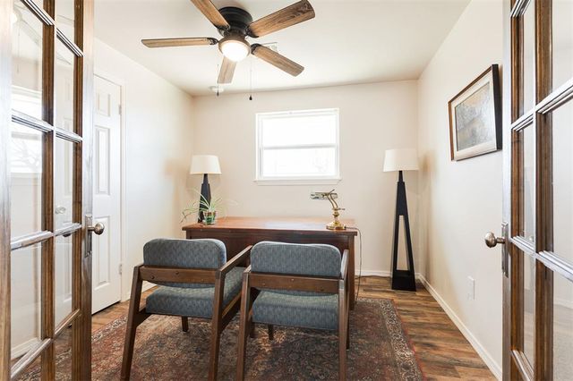 804 NW 16th Street, Moore, OK 73160