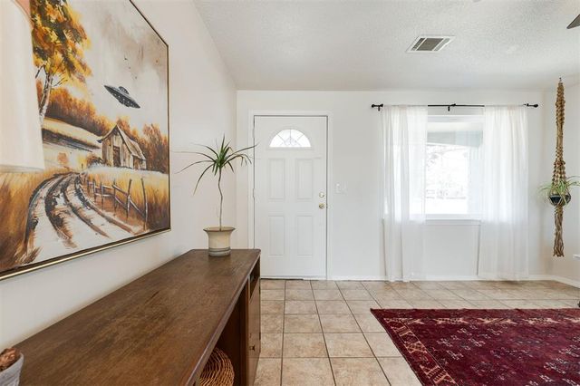 804 NW 16th Street, Moore, OK 73160