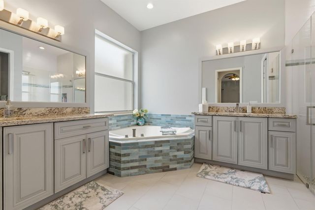 12290 NW 77th Manor, Parkland, FL 33076