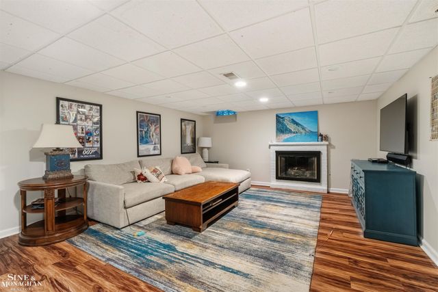 764 Pemberton Road, Grosse Pointe Park, MI 48230