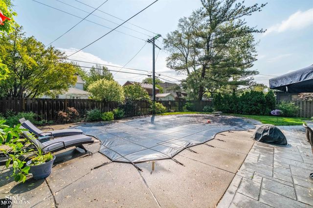 764 Pemberton Road, Grosse Pointe Park, MI 48230