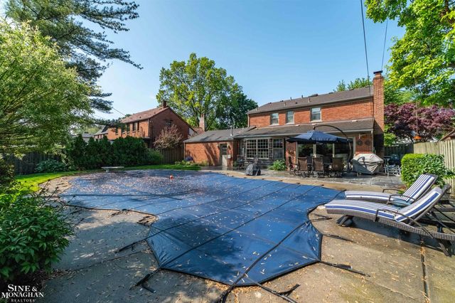 764 Pemberton Road, Grosse Pointe Park, MI 48230