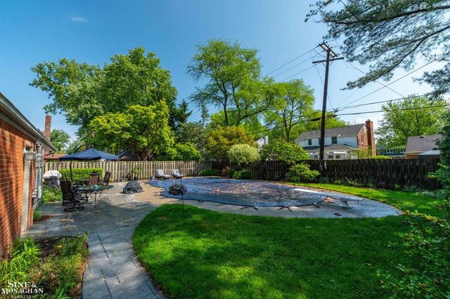 764 Pemberton Road, Grosse Pointe Park, MI 48230