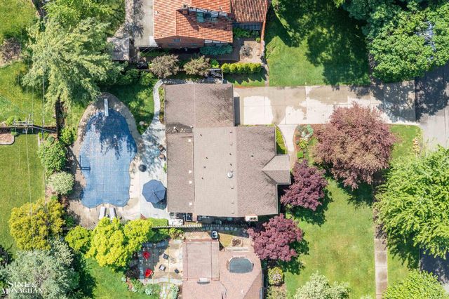 764 Pemberton Road, Grosse Pointe Park, MI 48230