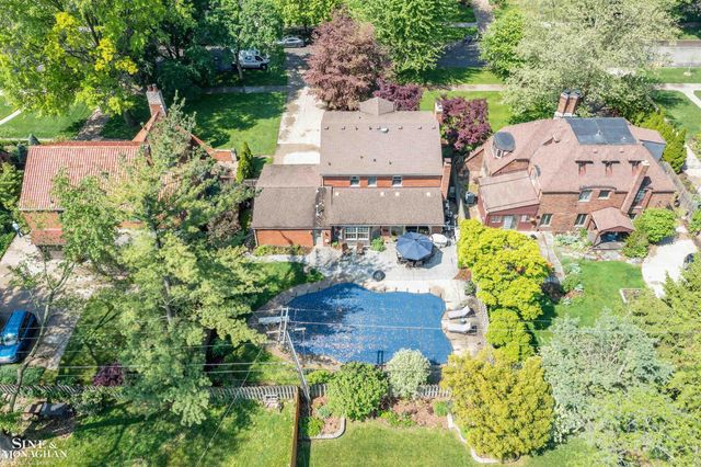 764 Pemberton Road, Grosse Pointe Park, MI 48230