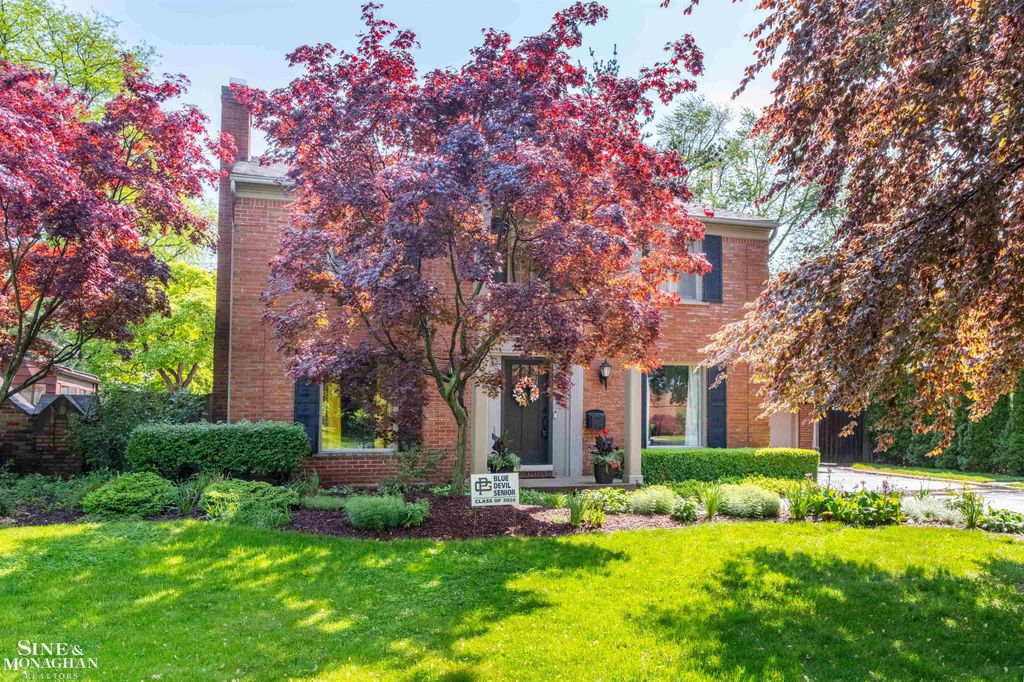 764 Pemberton Road, Grosse Pointe Park, MI 48230