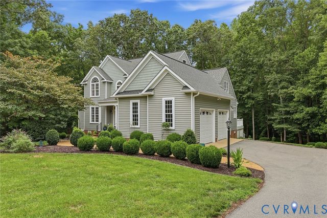 1442 Donavon Mill Ln, Powhatan, VA 23139