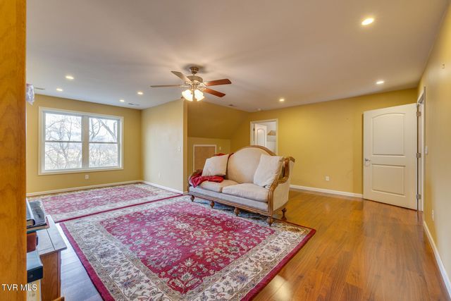 113 Ridgecrest Drive, Elizabethton, TN 37643