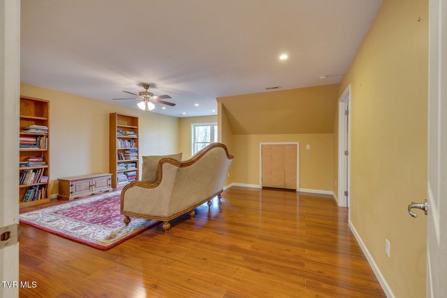 113 Ridgecrest Drive, Elizabethton, TN 37643