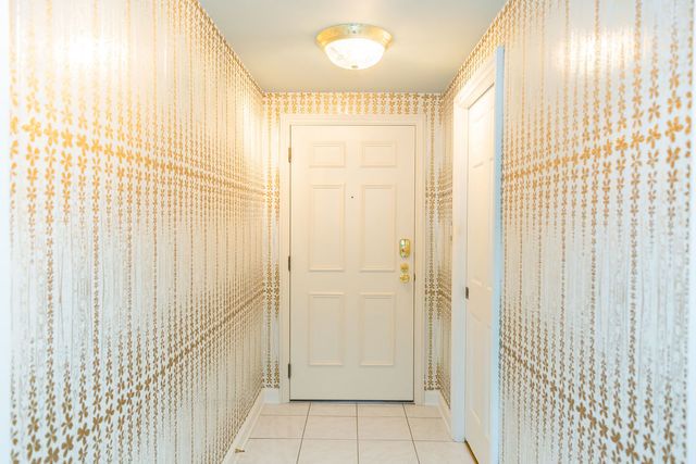 3427 VOLLMER Road 209, Flossmoor, IL 60422