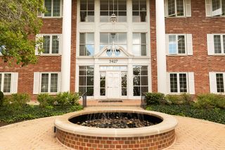 3427 VOLLMER Road 209, Flossmoor, IL 60422