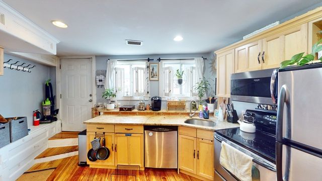 19 Emerson St 1, Boston, MA 02127