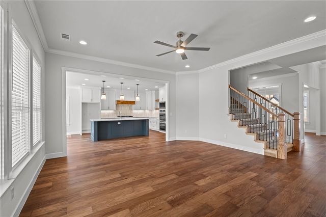 1360 Greyback Lane, Centerton, AR 72719