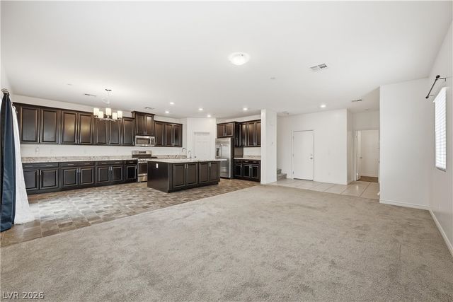 7037 Fossil Rim Street, North Las Vegas, NV 89084