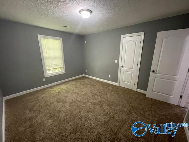 660 Robins Road, Harvest, AL 35749