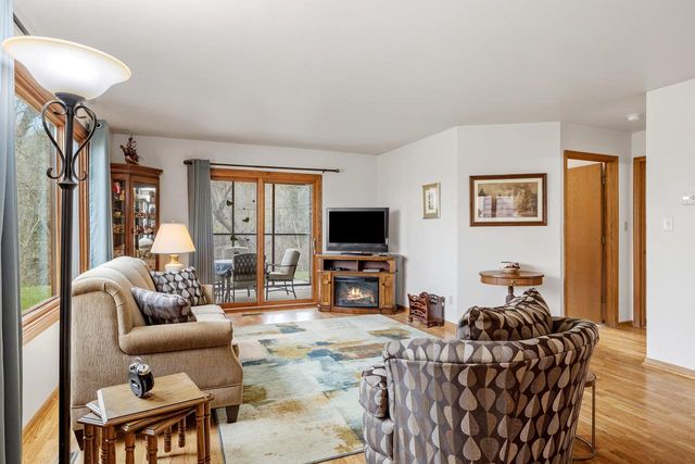 2827 Windepoint COURT #C, Sheboygan, WI 53083