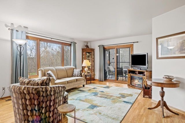 2827 Windepoint COURT #C, Sheboygan, WI 53083