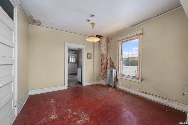 1716-1720& 1708 STATE Street, Bettendorf, IA 52722