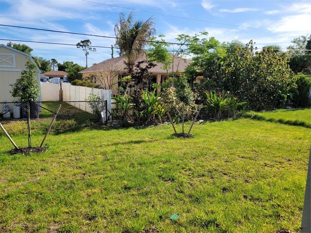 11383 BAGGOT AVENUE, Englewood, FL 34224