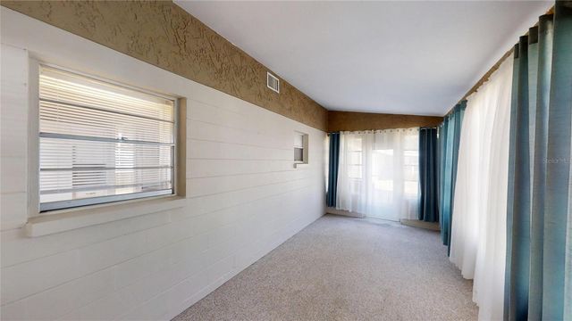 8625 SW 94 STREET A, Ocala, FL 34481