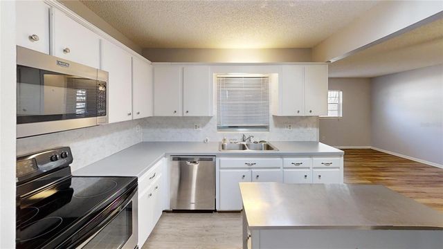 8625 SW 94 STREET A, Ocala, FL 34481