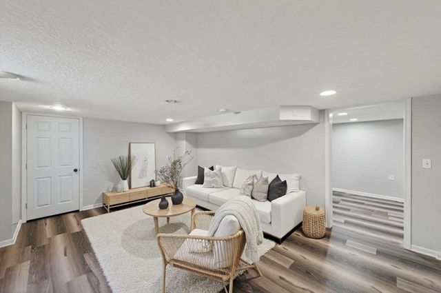 25815 Wild Rose Lane, Excelsior, MN 55331