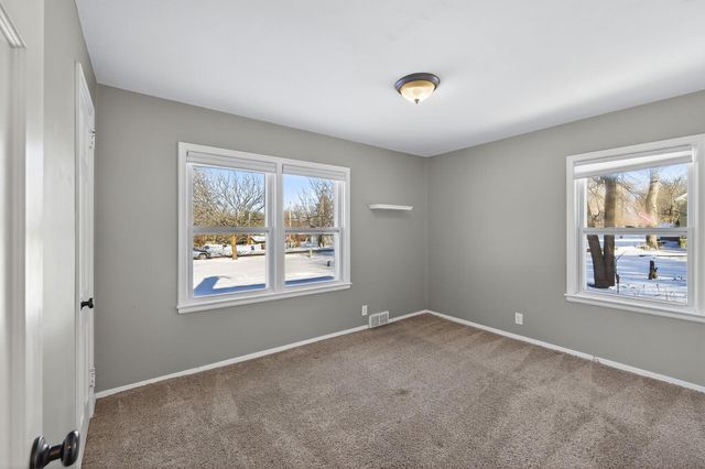 25815 Wild Rose Lane, Excelsior, MN 55331