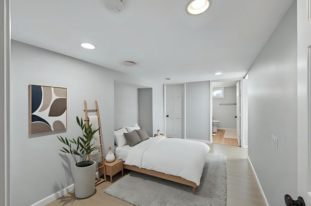 25815 Wild Rose Lane, Excelsior, MN 55331