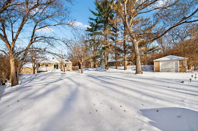 25815 Wild Rose Lane, Excelsior, MN 55331