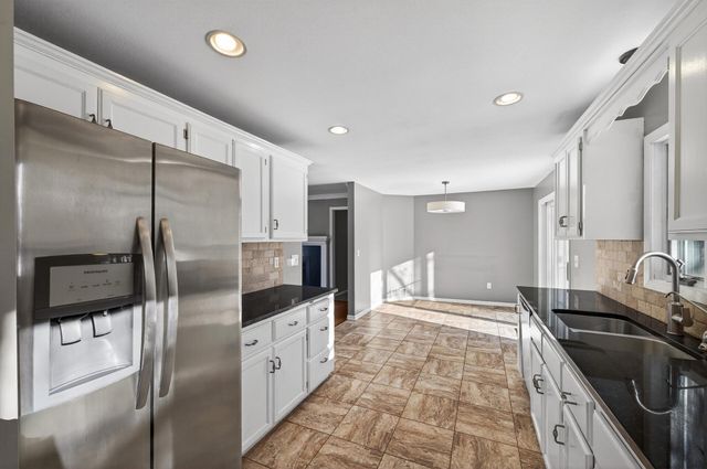 25815 Wild Rose Lane, Excelsior, MN 55331