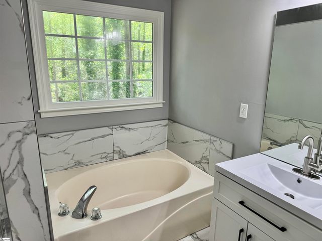 108 Sea Oats Inlet, Mauldin, SC 29662