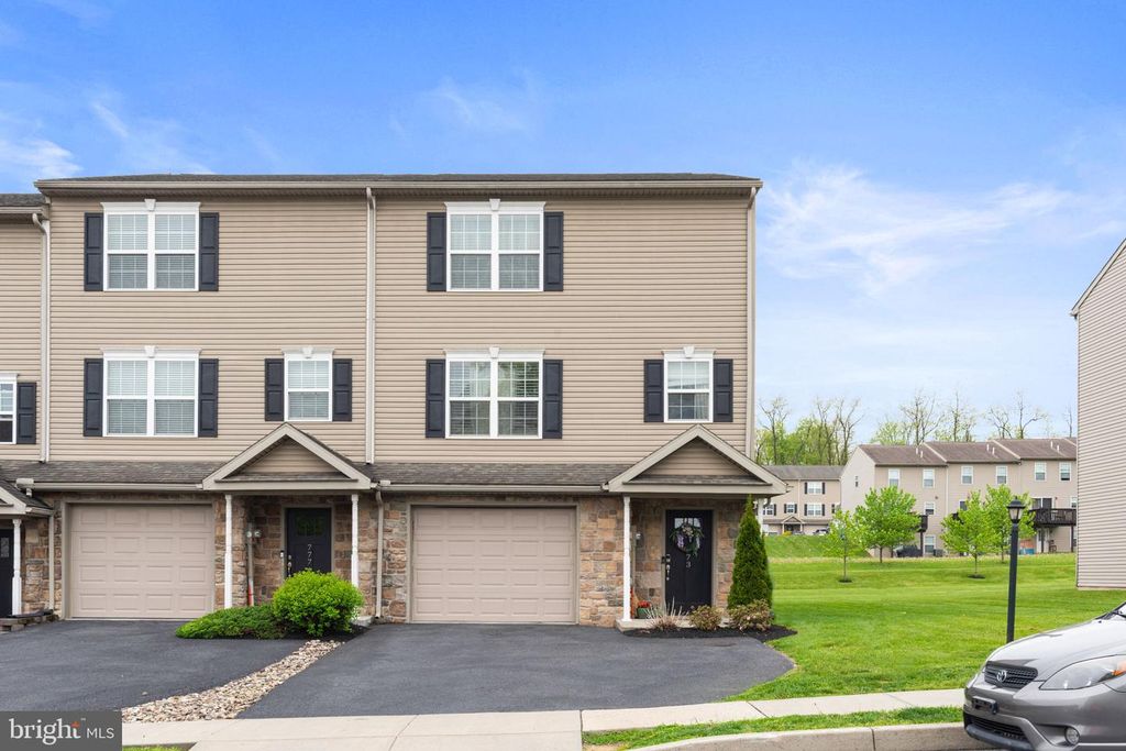 773 S 82ND ST, Harrisburg, PA 17111