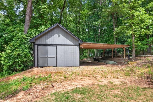 667 Wellington Drive, Winder, GA 30680
