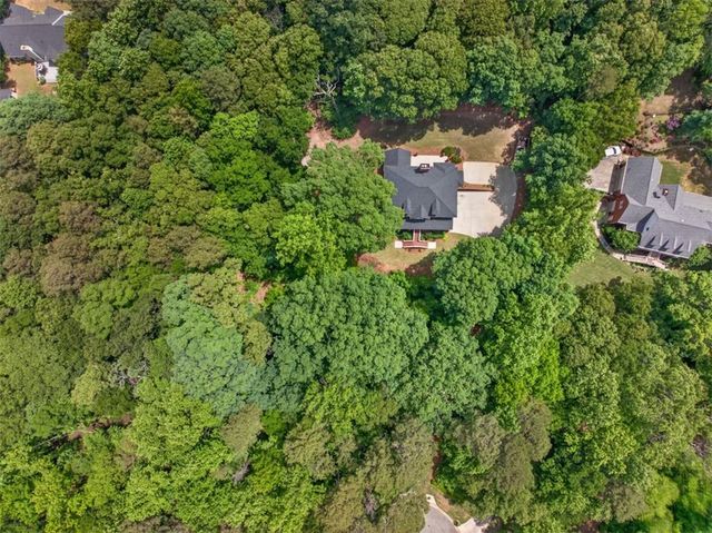 667 Wellington Drive, Winder, GA 30680