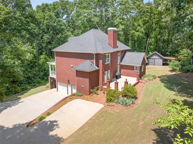 667 Wellington Drive, Winder, GA 30680