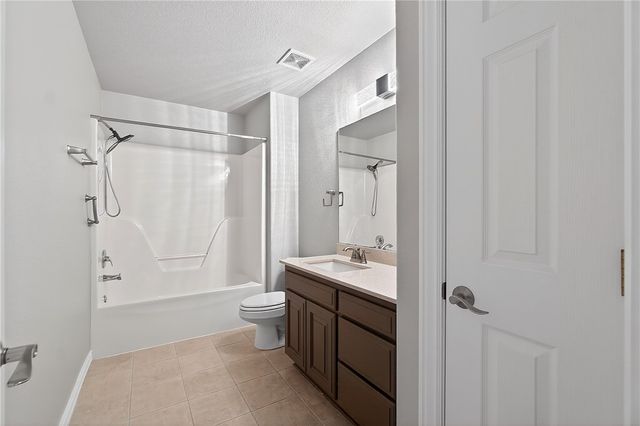 406 NW Saddlebrook Drive, Bentonville, AR 72712