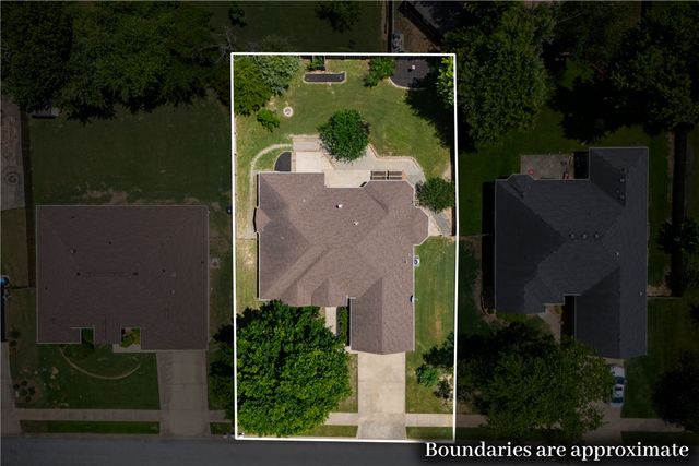 406 NW Saddlebrook Drive, Bentonville, AR 72712