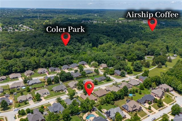 406 NW Saddlebrook Drive, Bentonville, AR 72712