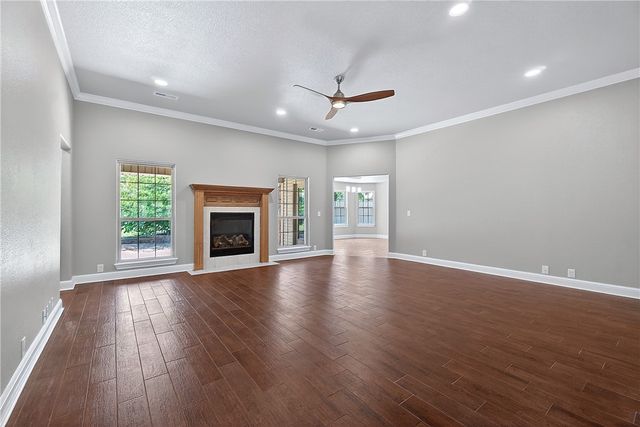 406 NW Saddlebrook Drive, Bentonville, AR 72712