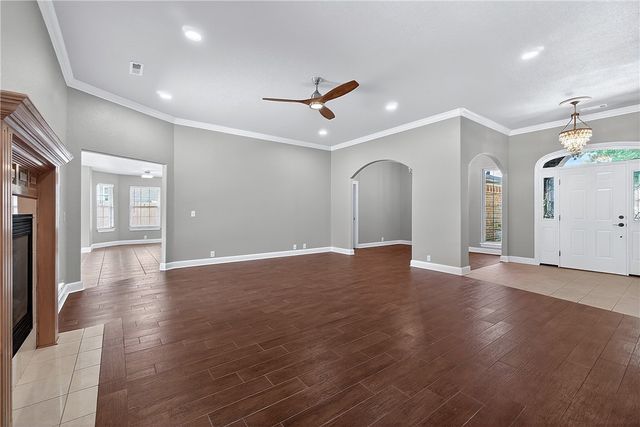 406 NW Saddlebrook Drive, Bentonville, AR 72712